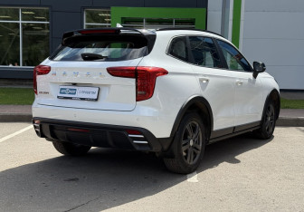 Подержанный автомобиль Haval Jolion 2024 года (5 фото)