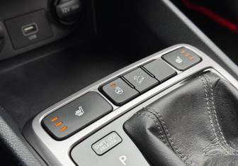 Подержанный автомобиль Hyundai Creta 2019 года (14 фото)