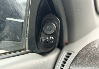 Подержанный автомобиль Daewoo Gentra Sedan 2013 года (15 фото)