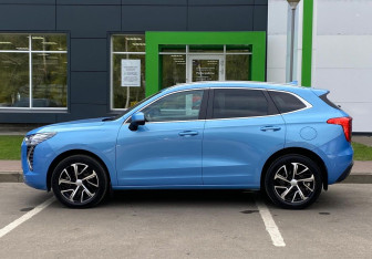 Подержанный автомобиль Haval Jolion 2023 года (8 фото)
