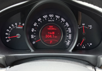 Подержанный автомобиль Kia Sportage 2013 года (13 фото)