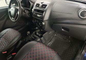 Подержанный автомобиль LADA (ВАЗ) Kalina Wagon 2015 года (12 фото)