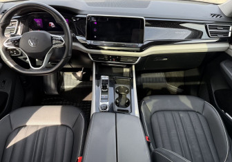 Подержанный автомобиль Volkswagen Teramont 2022 года (9 фото)