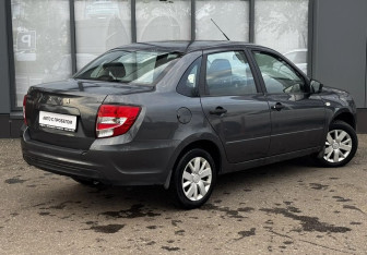 Подержанный автомобиль LADA (ВАЗ) Granta Sedan 2019 года (6 фото)