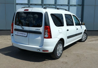 Подержанный автомобиль LADA (ВАЗ) Largus Wagon 2019 года (4 фото)