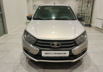 Подержанный автомобиль LADA (ВАЗ) Granta Sedan 2018 года (2 фото)