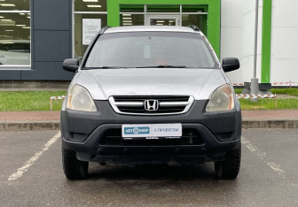 Подержанный автомобиль Honda CR-V 2002 года (2 фото)