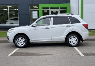 Подержанный автомобиль Lifan X60 2013 года (8 фото)