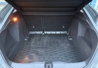 Подержанный автомобиль Renault Arkana 2020 года (19 фото)