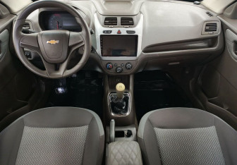 Подержанный автомобиль Chevrolet Cobalt Sedan 2013 года (11 фото)