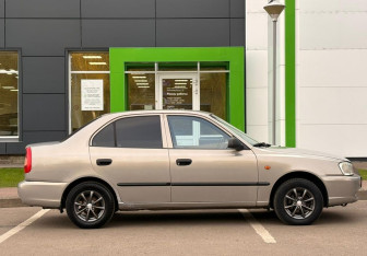Подержанный автомобиль Hyundai Accent Sedan 2007 года (4 фото)
