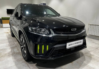 Подержанный автомобиль Geely Tugella 2022 года (3 фото)