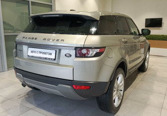 Подержанный автомобиль Land Rover Range Rover Evoque 2012 года (5 фото)