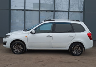 Подержанный автомобиль LADA (ВАЗ) Kalina Wagon 2014 года (4 фото)
