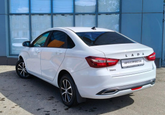 Подержанный автомобиль LADA (ВАЗ) Vesta Sedan 2023 года (8 фото)