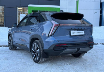 Подержанный автомобиль Geely Atlas 2023 года (6 фото)