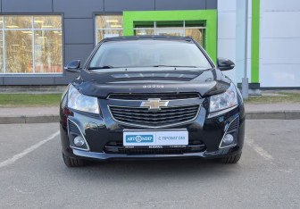 Подержанный автомобиль Chevrolet Cruze Hatchback 2013 года (2 фото)