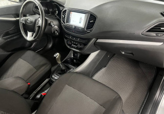 Подержанный автомобиль LADA (ВАЗ) Vesta Sedan 2022 года (10 фото)