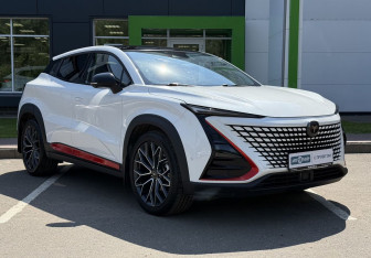 Подержанный автомобиль Changan UNI-T 2023 года (3 фото)
