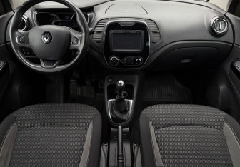 Подержанный автомобиль Renault Kaptur 2016 года (9 фото)