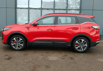 Подержанный автомобиль Chery Tiggo 7 Pro Max 2024 года (5 фото)