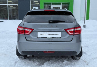 Подержанный автомобиль LADA (ВАЗ) Vesta Wagon 2021 года (5 фото)