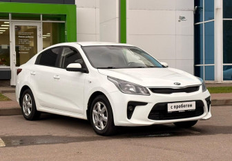 Подержанный автомобиль Kia Rio Sedan 2017 года (3 фото)