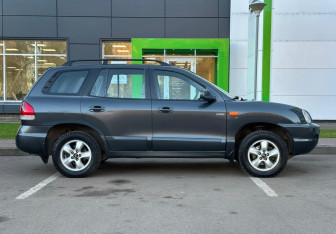 Подержанный автомобиль Hyundai Santa Fe 2008 года (4 фото)