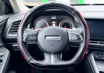 Подержанный автомобиль Haval F7 2021 года (12 фото)