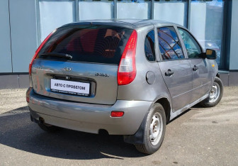 Подержанный автомобиль LADA (ВАЗ) Kalina Hatchback 2011 года (4 фото)