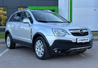 Подержанный автомобиль Opel Antara 2011 года (3 фото)