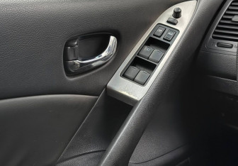 Подержанный автомобиль Nissan Murano Suv 2011 года (14 фото)