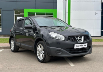 Подержанный автомобиль Nissan Qashqai 2010 года (3 фото)