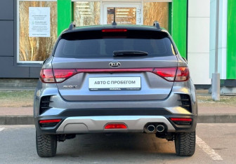 Подержанный автомобиль Kia Rio Hatchback 2020 года (6 фото)