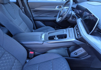 Подержанный автомобиль Haval F7 2025 года (10 фото)