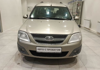 Подержанный автомобиль LADA (ВАЗ) Largus Wagon 2013 года (2 фото)