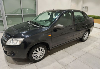 Подержанный автомобиль LADA (ВАЗ) Granta Sedan 2013 года (5 фото)