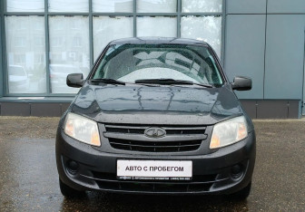 Подержанный автомобиль LADA (ВАЗ) Granta Sedan 2013 года (2 фото)