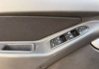 Подержанный автомобиль LADA (ВАЗ) Granta Liftback 2015 года (14 фото)