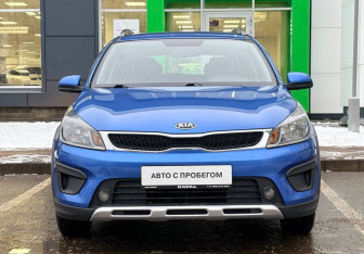 Подержанный автомобиль Kia Rio Hatchback 2020 года (2 фото)