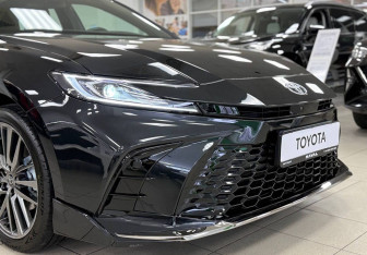 Новый Toyota Camry Sedan 2025 (26 фото)