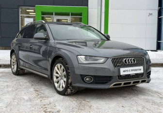 Подержанный автомобиль Audi A4 allroad 2012 года (3 фото)