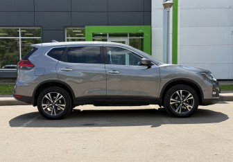 Подержанный автомобиль Nissan X-Trail 2019 года (5 фото)