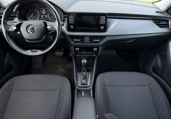 Подержанный автомобиль Skoda Rapid Liftback 2020 года (9 фото)