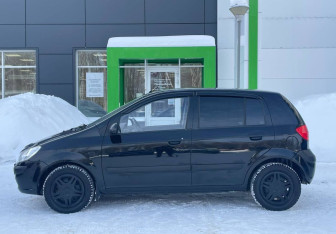 Подержанный автомобиль Hyundai Getz 2010 года (8 фото)