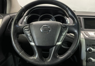 Подержанный автомобиль Nissan Murano Suv 2009 года (18 фото)