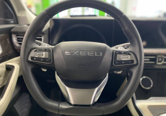 Подержанный автомобиль Exeed VX 2022 года (11 фото)