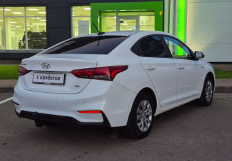 Подержанный автомобиль Hyundai Solaris Sedan 2018 года (5 фото)