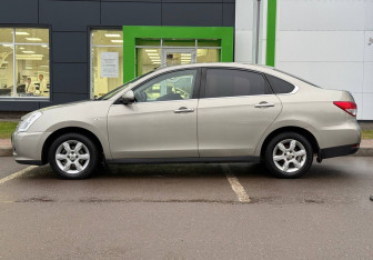 Подержанный автомобиль Nissan Almera Sedan 2018 года (8 фото)