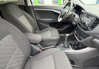 Подержанный автомобиль LADA (ВАЗ) Vesta Sedan 2020 года (9 фото)